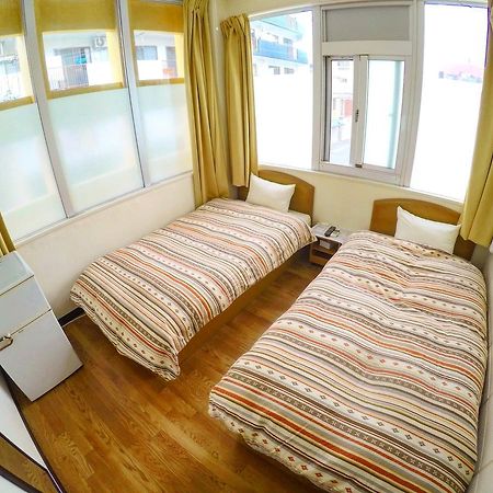 Kafuu Style Hostel Naha Luaran gambar